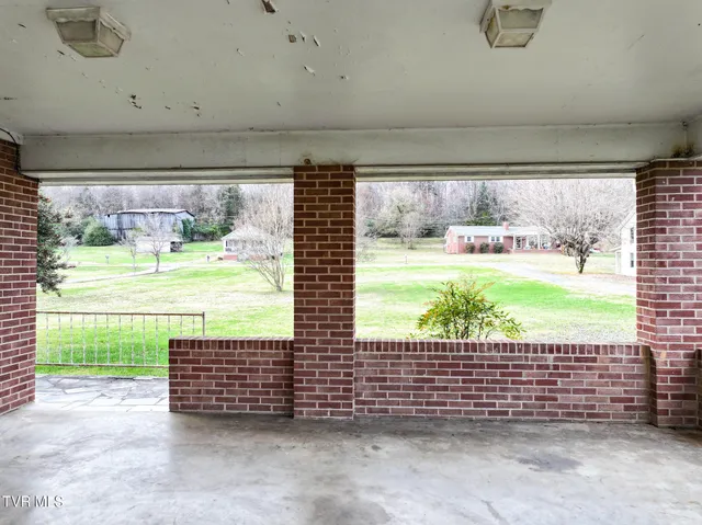 $274,900 | 180 Doughtys Chapel Road, Greeneville, TN 37745