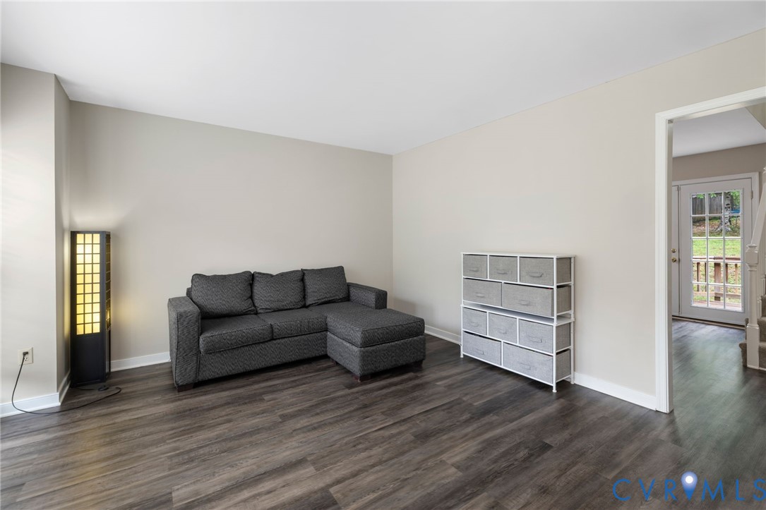 11017 Corryville Road North Chesterfield, VA 23236 - Photo 2 of 31 LVP floor, fresh paint