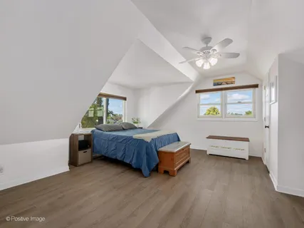 $449,999 | 875 South York Street, Elmhurst, IL 60126