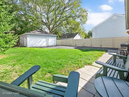 $449,999 | 875 South York Street, Elmhurst, IL 60126