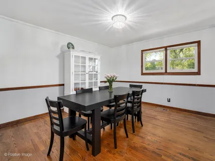 $449,999 | 875 South York Street, Elmhurst, IL 60126