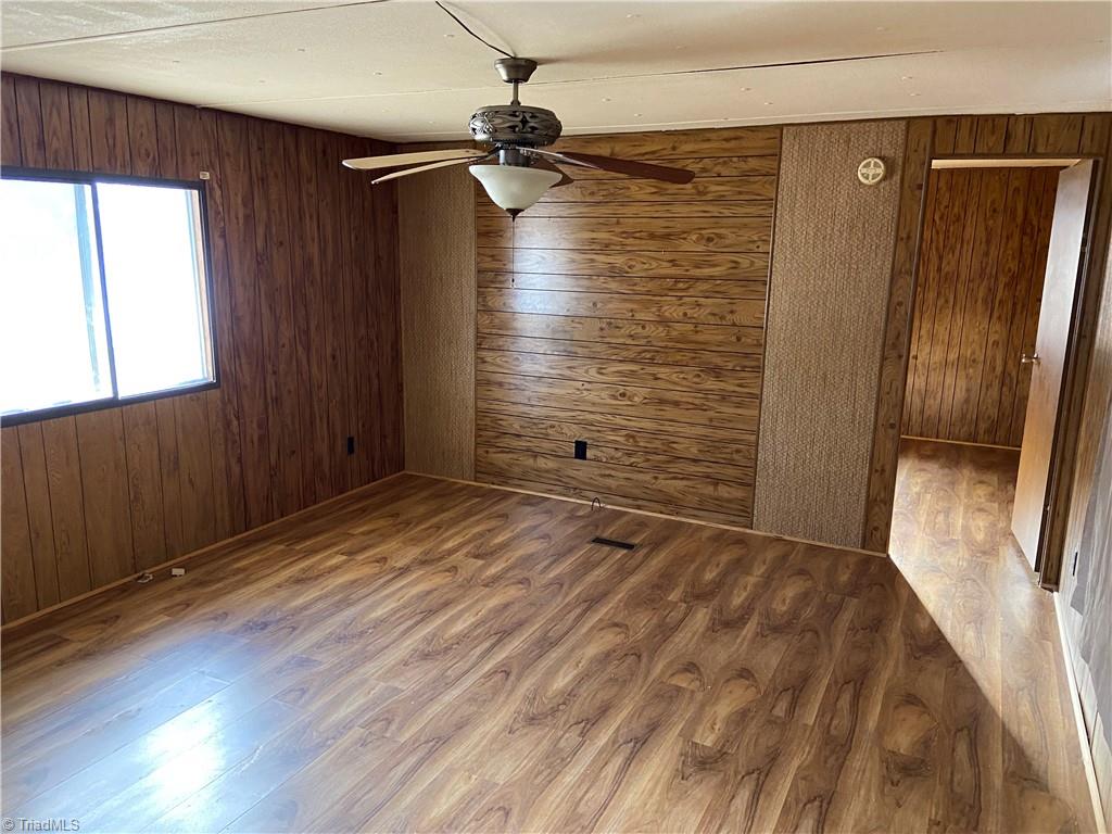 297 Collins Road Dobson, NC 27017 - Photo 13 of 23 Gallery Image 13