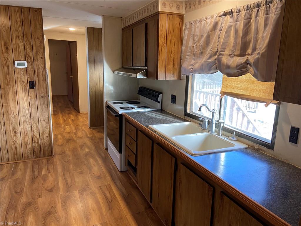 297 Collins Road Dobson, NC 27017 - Photo 16 of 23 Gallery Image 16