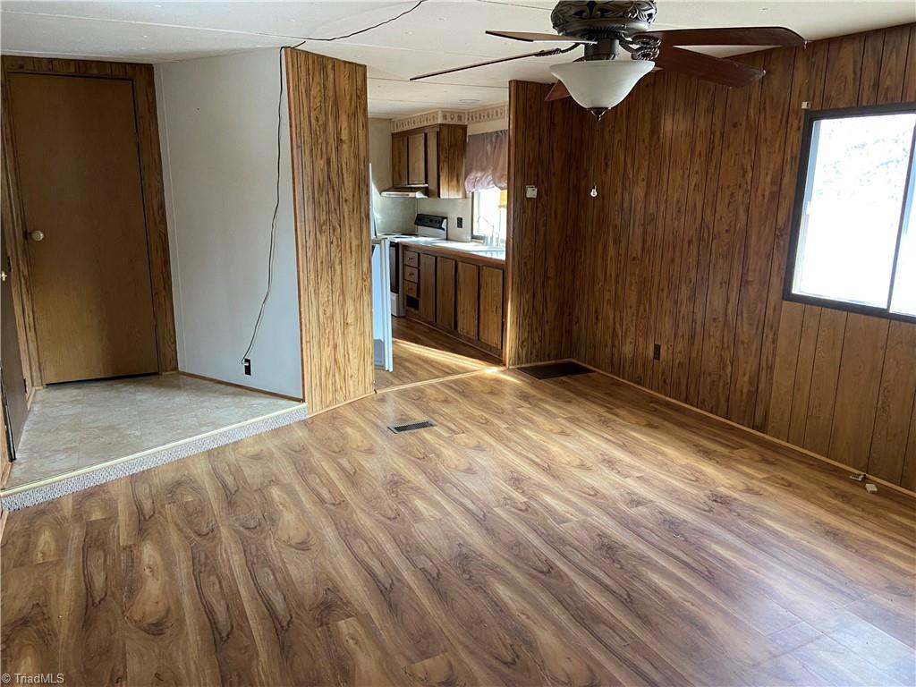 297 Collins Road Dobson, NC 27017 - Photo 17 of 23 Gallery Image 17