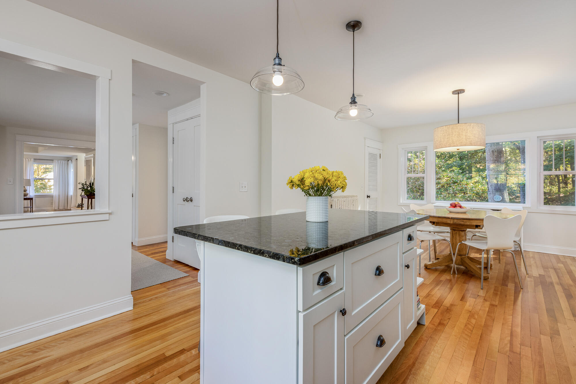 526 Mitchell Road Cape Elizabeth, ME 04107 - Photo 17 of 70 526 Mitchell Rd_W5_013