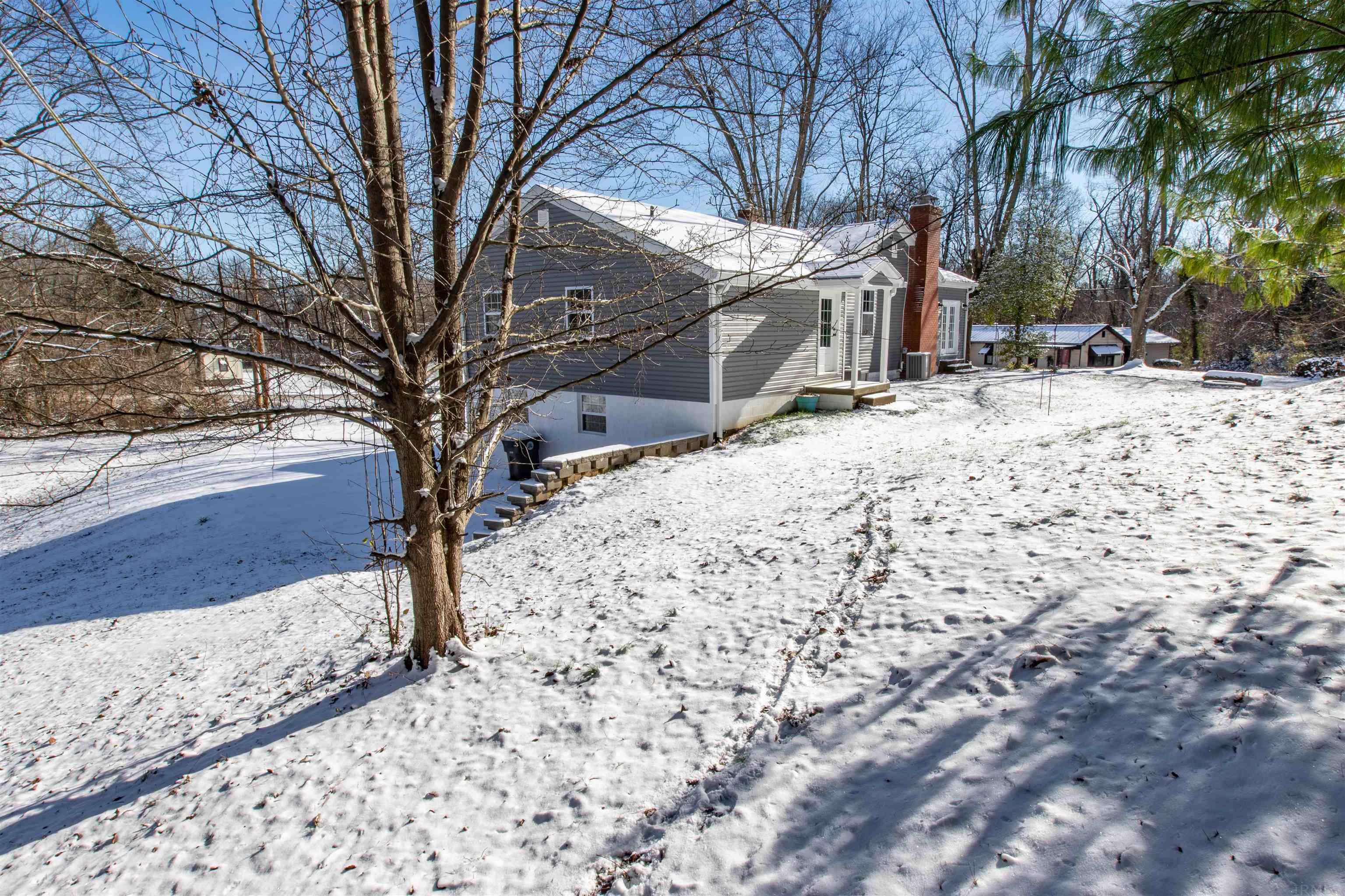 800 Pfeiffer Road Evansville, IN 47711 - Photo 35 of 36 Gallery Image 35