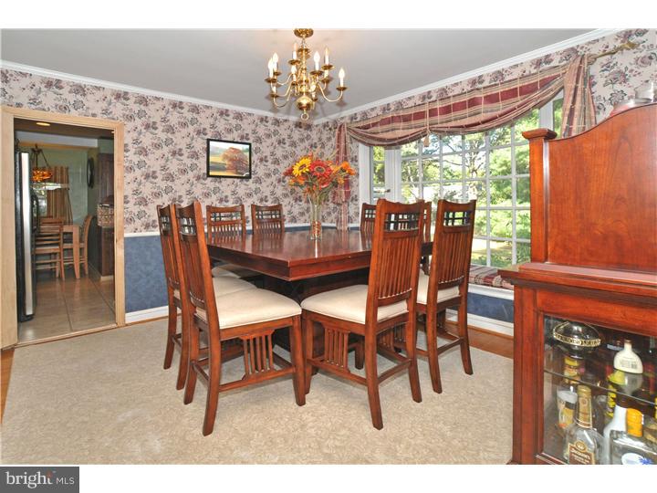 1464 Holcomb Road Huntingdon Valley, PA 19006 - Photo 13 of 16