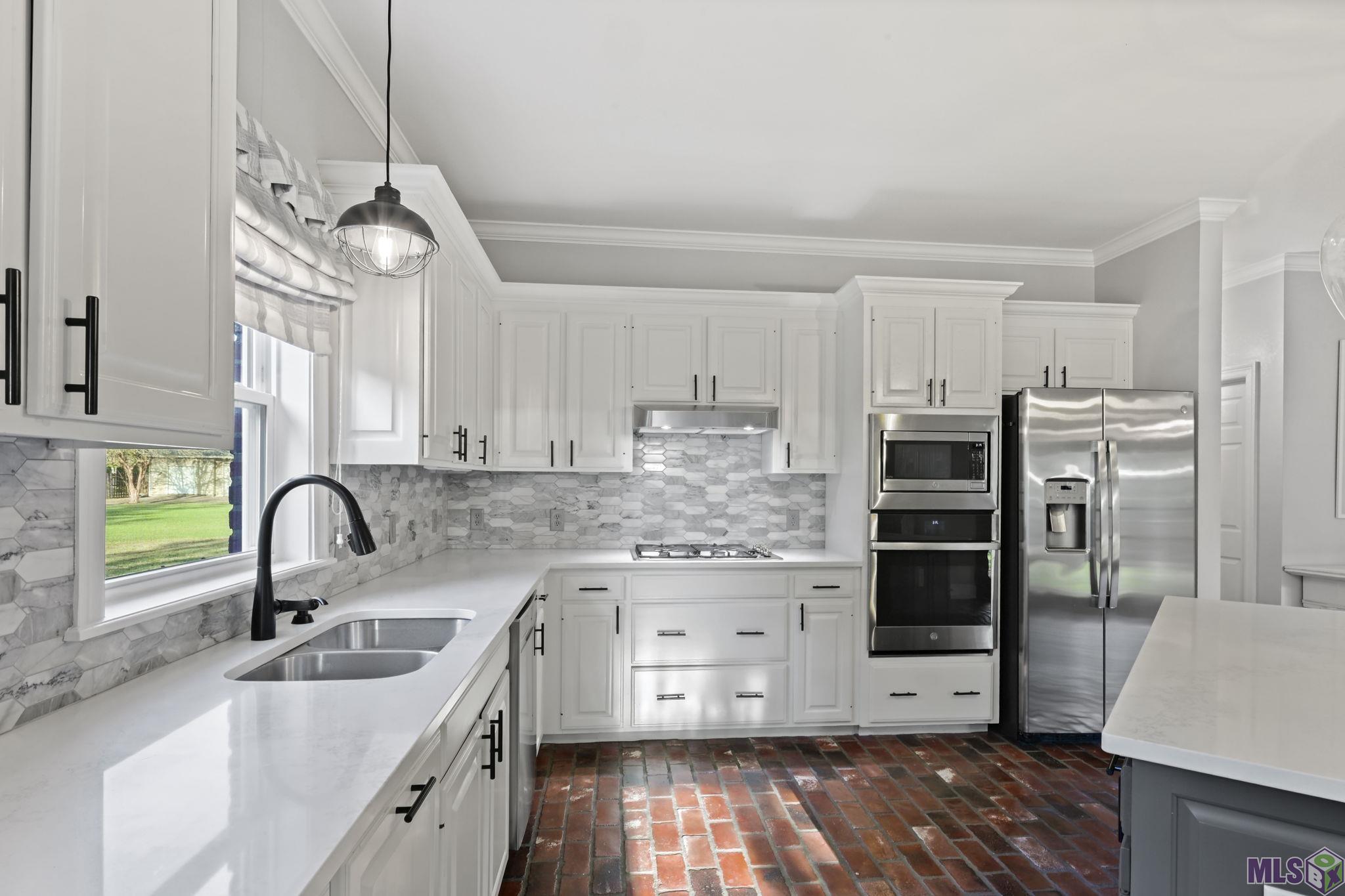 19110 South Trent Jones Drive Baton Rouge, LA 70810 - Photo 13 of 44