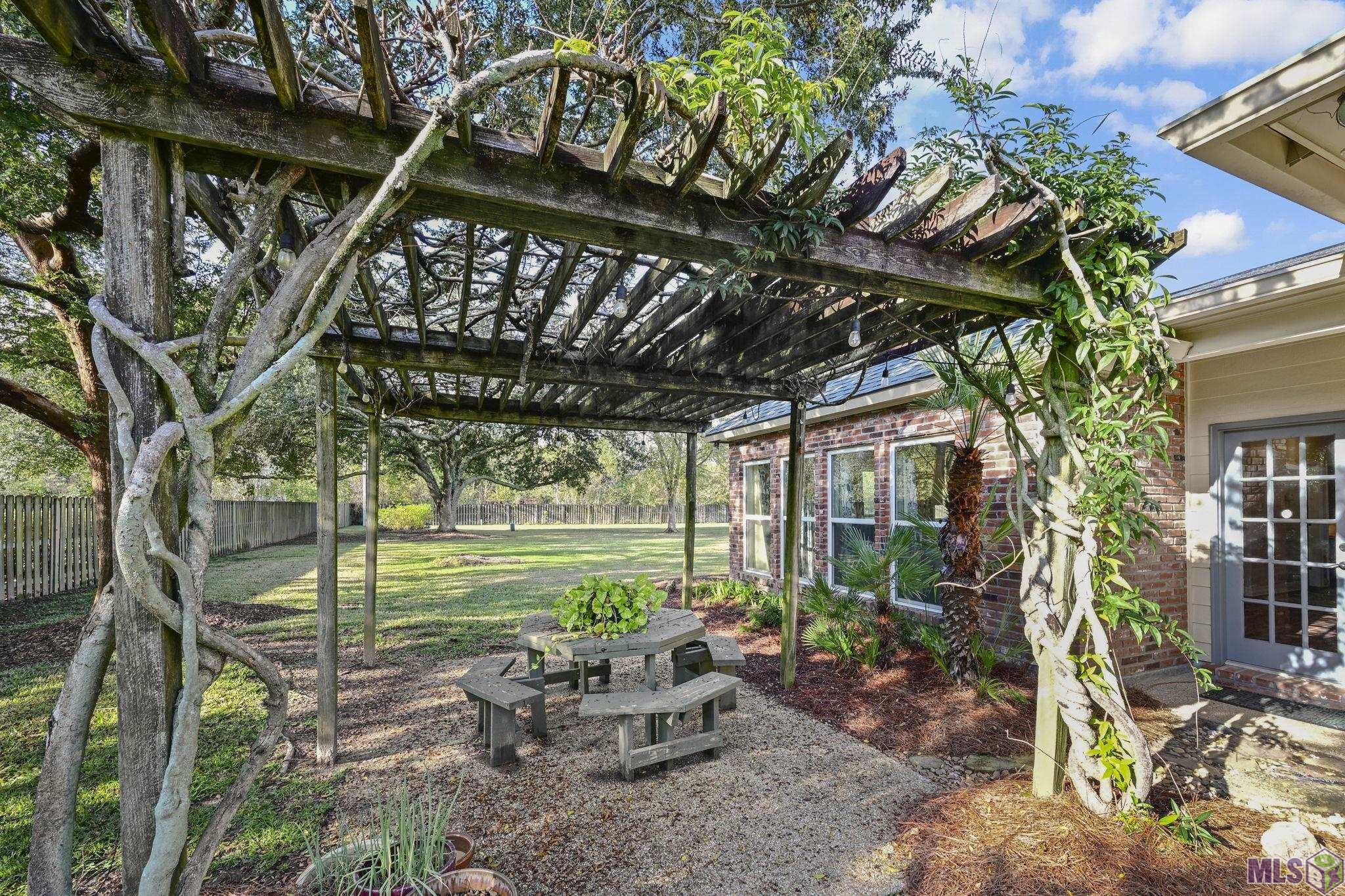 19110 South Trent Jones Drive Baton Rouge, LA 70810 - Photo 24 of 44