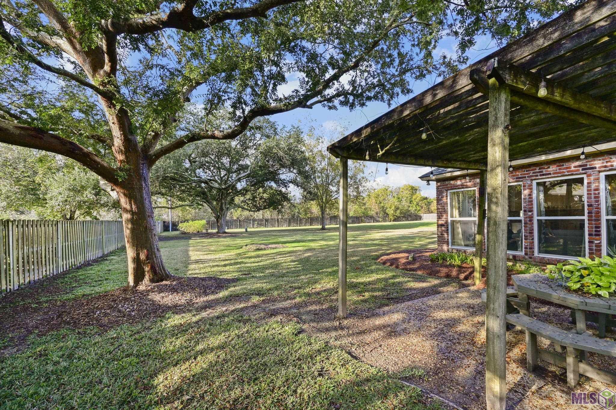 19110 South Trent Jones Drive Baton Rouge, LA 70810 - Photo 25 of 44