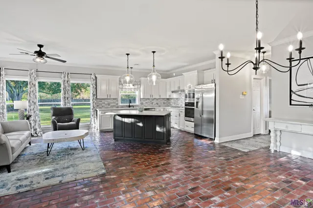 $630,000 | 19110 South Trent Jones Drive, Baton Rouge, LA 70810