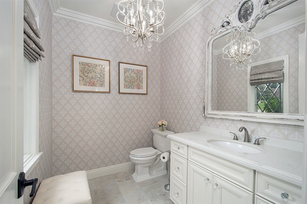 16506 Via Lago Azul Rancho Santa Fe, CA 92067 - Photo 9 of 17 Gallery Image 9