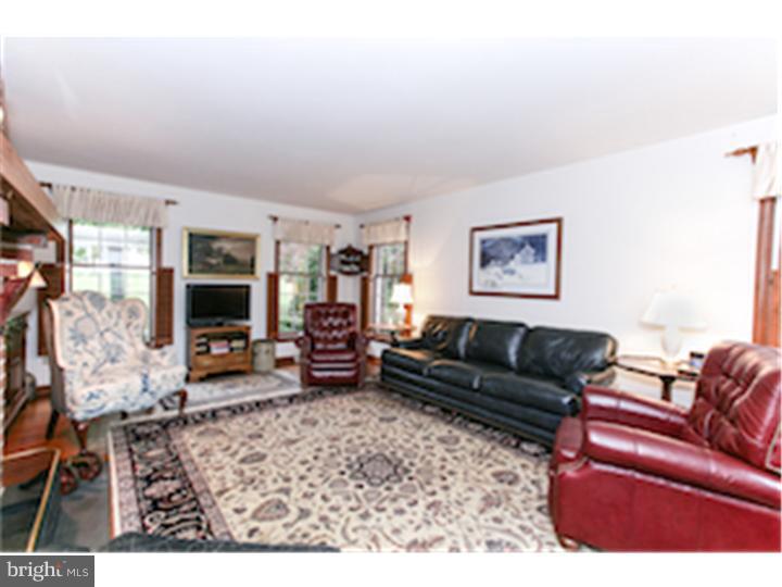 1129 High Point Road Cochranville, PA 19330 - Photo 7 of 25 Family Room