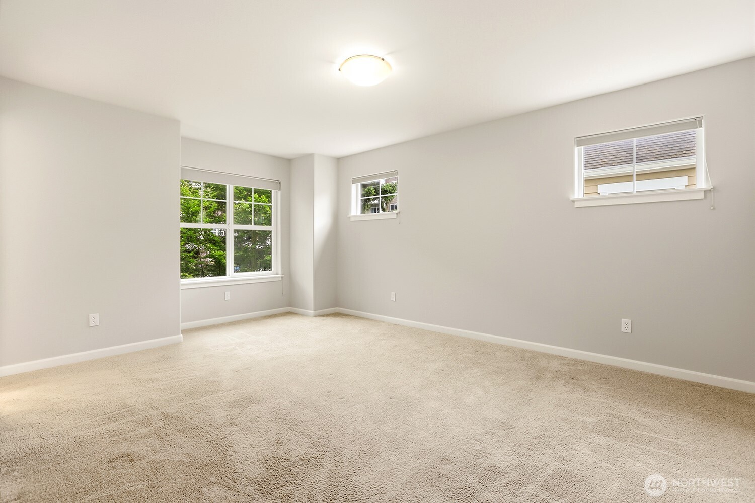 17520 12th Avenue Northeast, Unit B Shoreline, WA 98155 - Photo 11 of 29