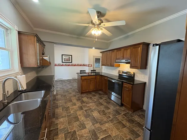 $210,000 | 608 Main Street, Ashton, IL 61006