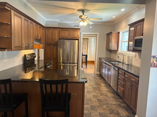 $210,000 | 608 Main Street, Ashton, IL 61006