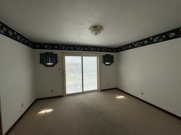 $210,000 | 608 Main Street, Ashton, IL 61006