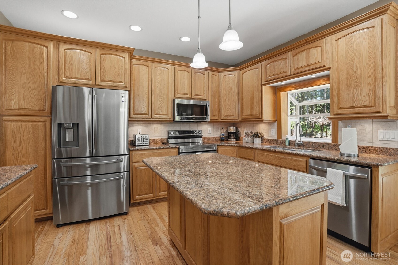3630 Southwest Huckleberry Road Port Orchard, WA 98367 - Photo 11 of 38 Gallery Image 11