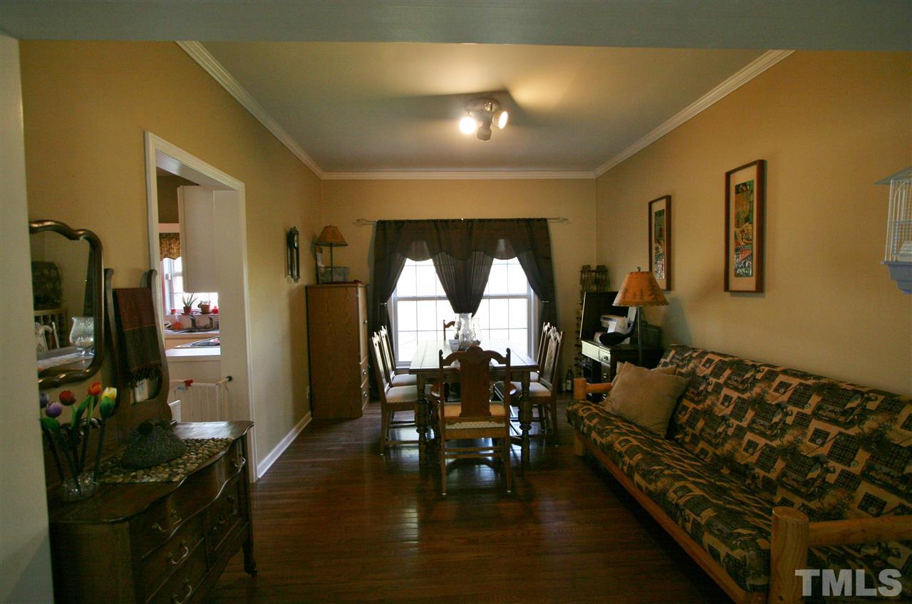 1209 Shackleton Road Apex, NC 27502 - Photo 6 of 14 Gallery Image 6
