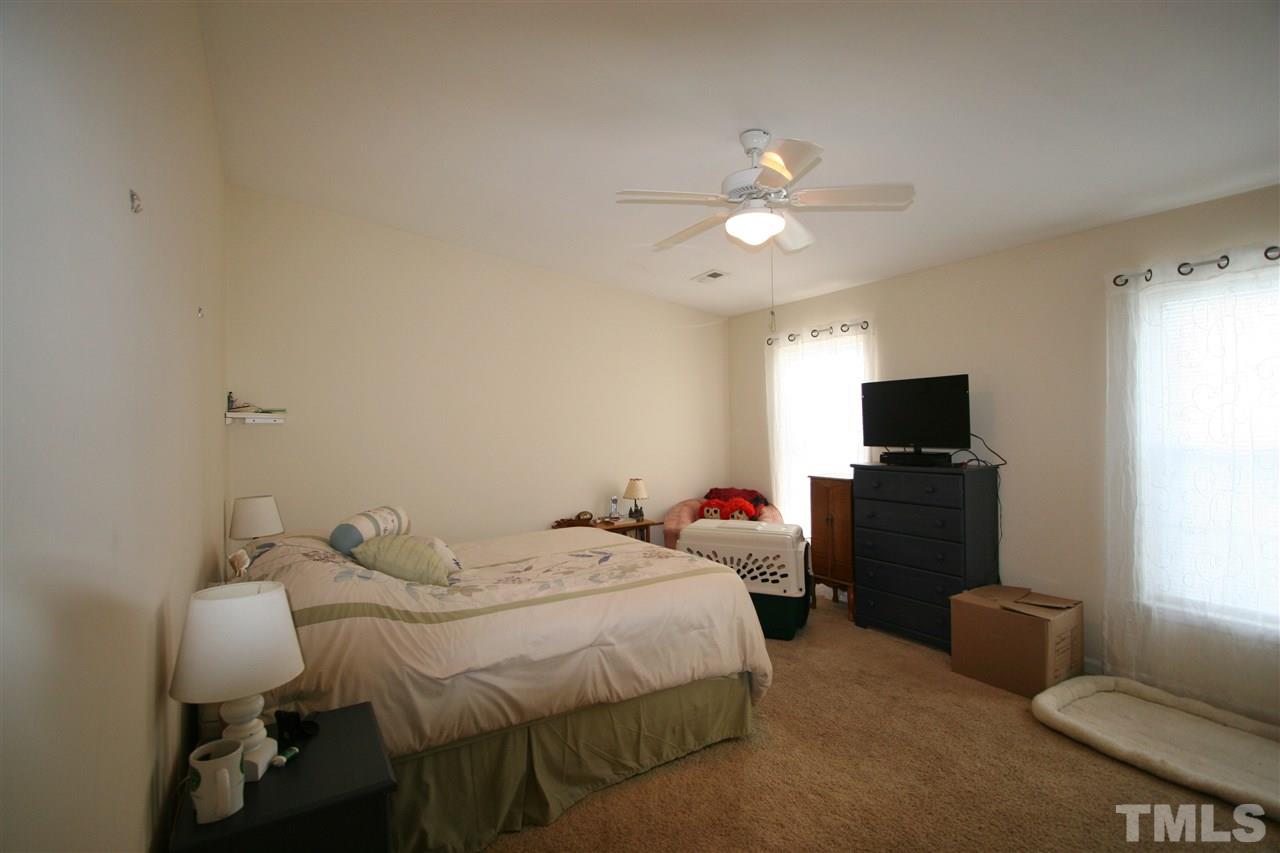 1209 Shackleton Road Apex, NC 27502 - Photo 7 of 14 Gallery Image 7