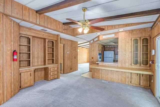 a view of entryway and hall