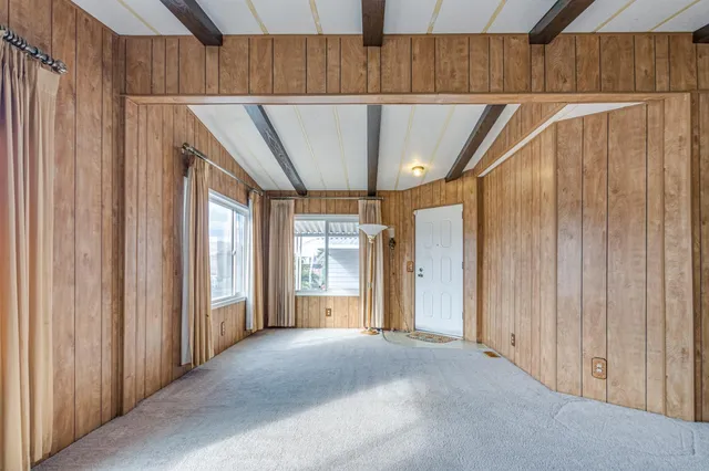 a view of a storage & utility room