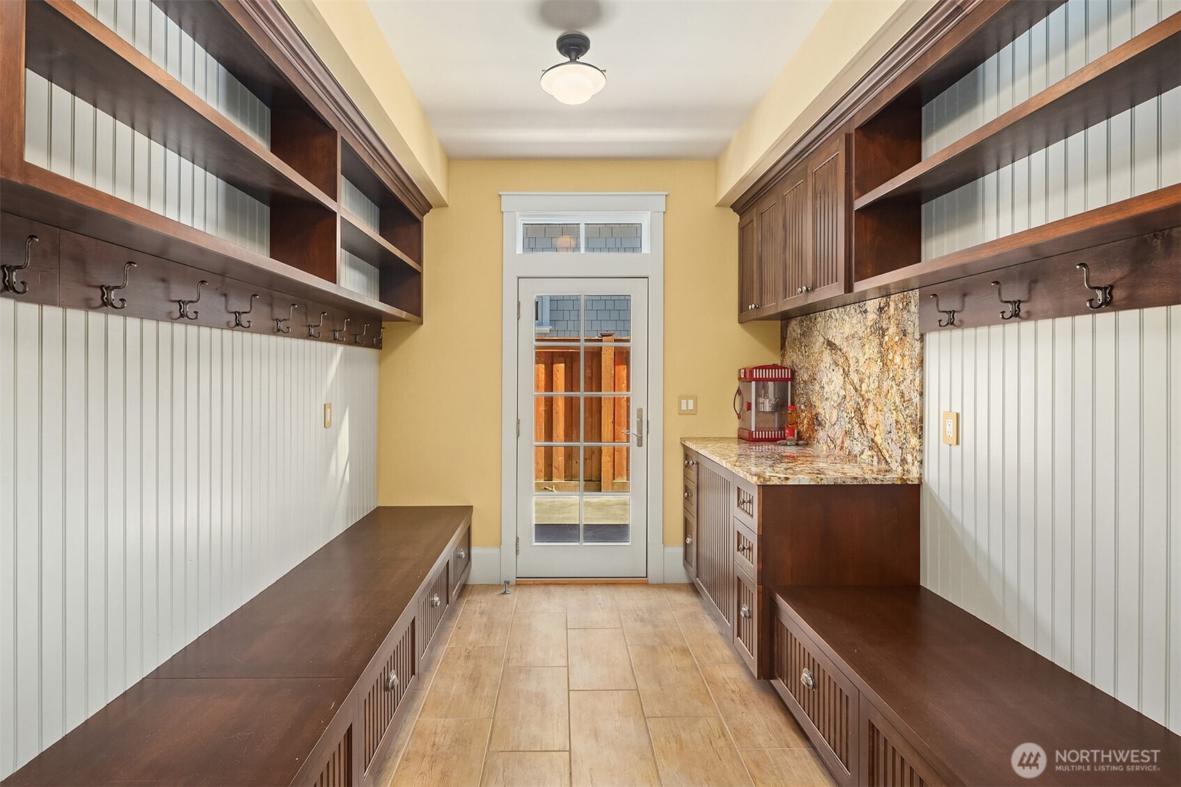 5844 Mutiny Bay Road Freeland, WA 98249 - Photo 32 of 35