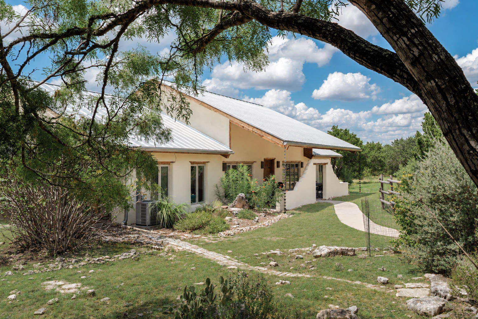 901 Old Red Ranch Road Dripping Springs, TX 78620 - Photo 17 of 36 Gallery Image 17