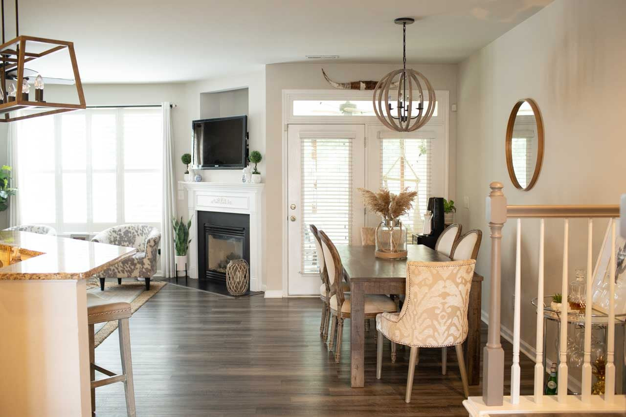 Family Room/ Dining Room