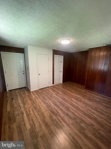 $1,800 | 5527 Halwis Street, Alexandria, VA 22303