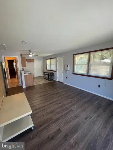 $1,800 | 5527 Halwis Street, Alexandria, VA 22303