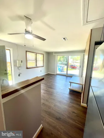 $1,800 | 5527 Halwis Street, Alexandria, VA 22303