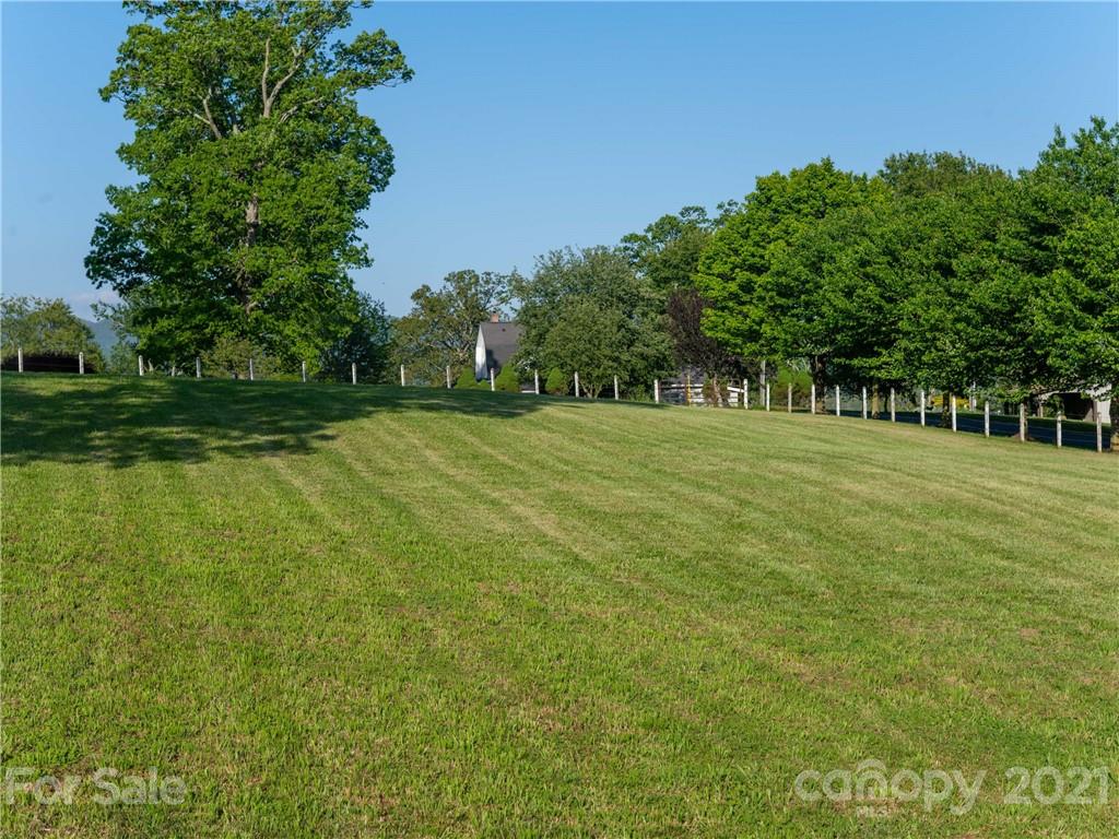 6 Majestic Ridge Road, Unit 6 Mills River, NC 28759 - Photo 2 of 7 Gallery Image 2
