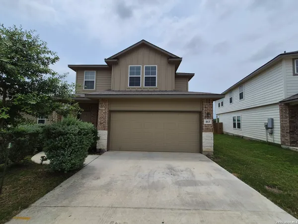 $1,995 | 465 Middle Green Loop, Floresville, TX 78114