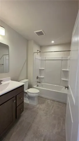 $479,000 | 235 SouthFork Drive, Oakdale, PA 15071