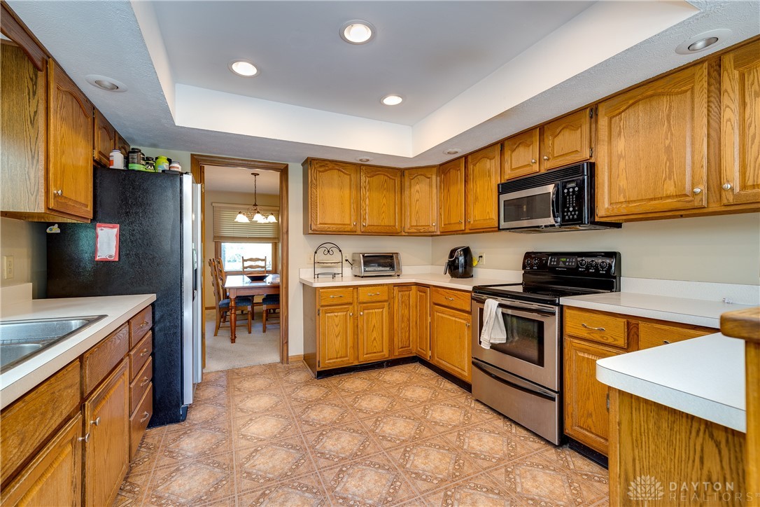 8544 Red Lion 5 Points Road Springboro, OH 45066 - Photo 13 of 57 Gallery Image 13