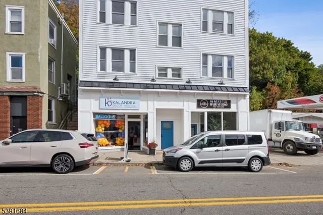 a car parked in front of a building