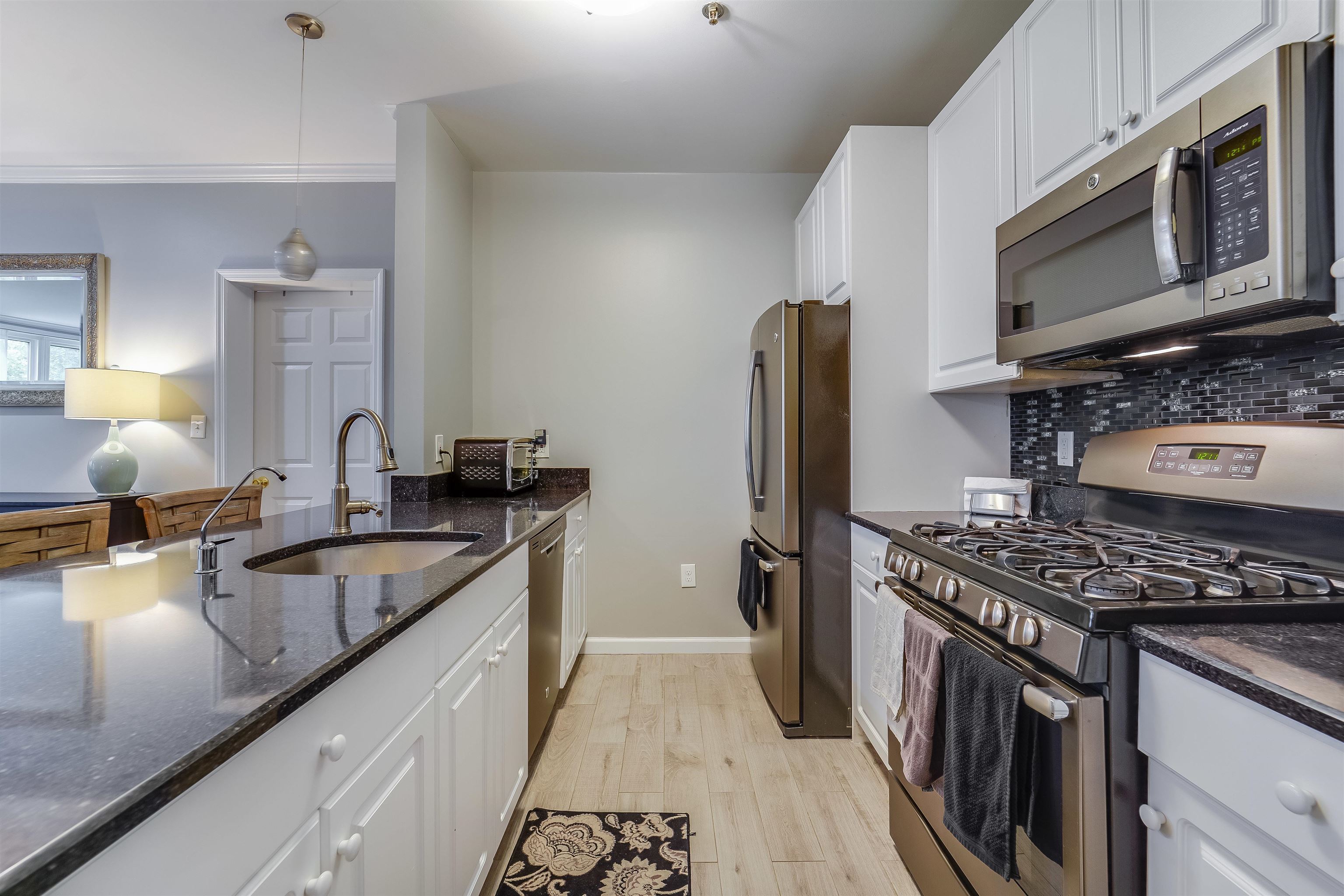 518 Monroe Street, Unit 2B Hoboken, NJ 07030 - Photo 9 of 20