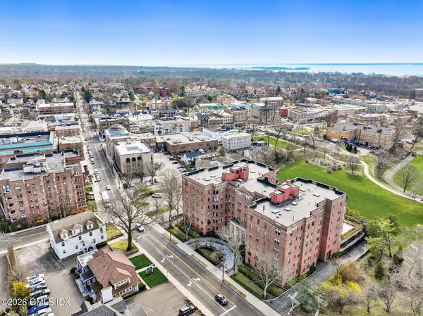 $4,795,000 | 40 West Elm Street, Unit 3D&E, Greenwich, CT 06830