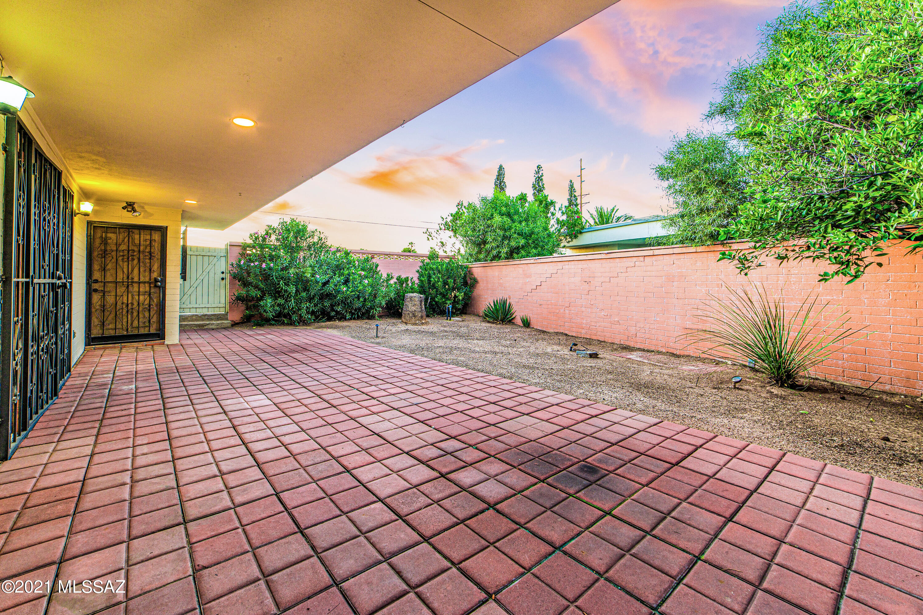 6100 North Oracle Road, Unit 17 Tucson, AZ 85704 - Photo 20 of 22