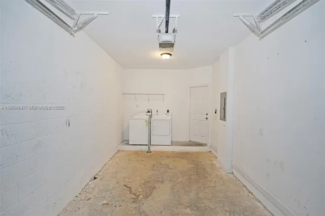 $3,150 | 1048 Northeast 208th Street, Miami, FL 33179