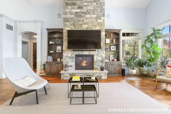 $2,535,000 | 798 Pine Bay Drive, Holland, MI 49424