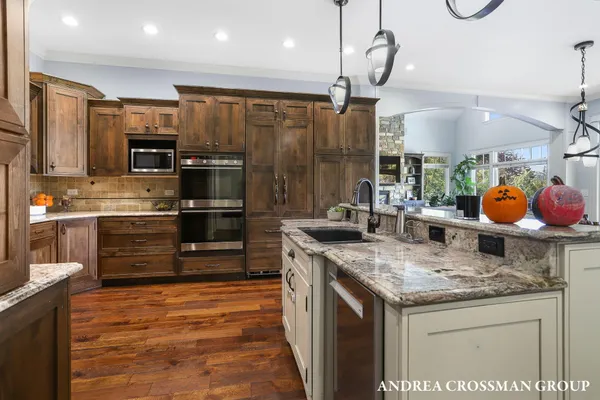 $2,535,000 | 798 Pine Bay Drive, Holland, MI 49424
