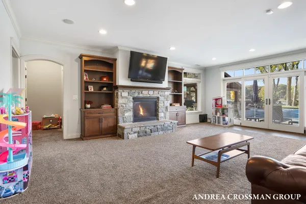 $2,535,000 | 798 Pine Bay Drive, Holland, MI 49424