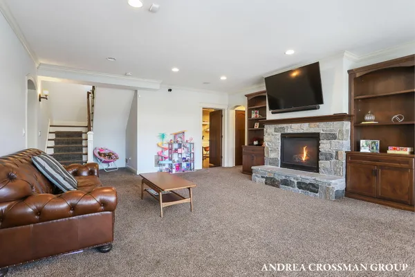 $2,535,000 | 798 Pine Bay Drive, Holland, MI 49424