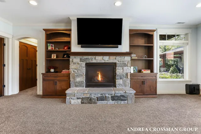 $2,625,000 | 798 Pine Bay Drive, Holland, MI 49424