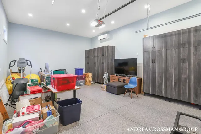 $2,625,000 | 798 Pine Bay Drive, Holland, MI 49424