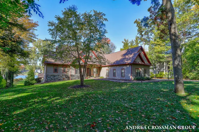 $2,625,000 | 798 Pine Bay Drive, Holland, MI 49424