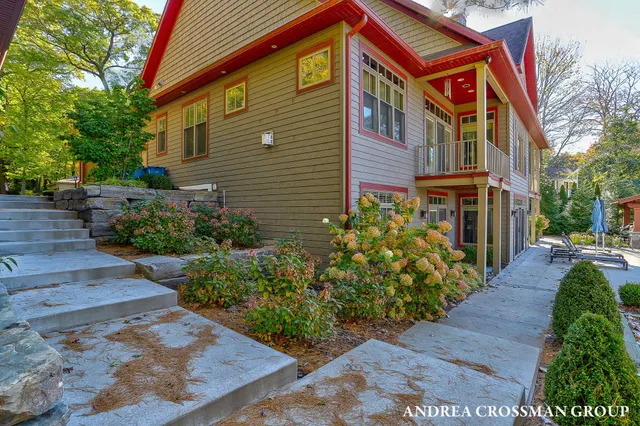 $2,625,000 | 798 Pine Bay Drive, Holland, MI 49424