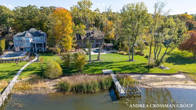 $2,625,000 | 798 Pine Bay Drive, Holland, MI 49424